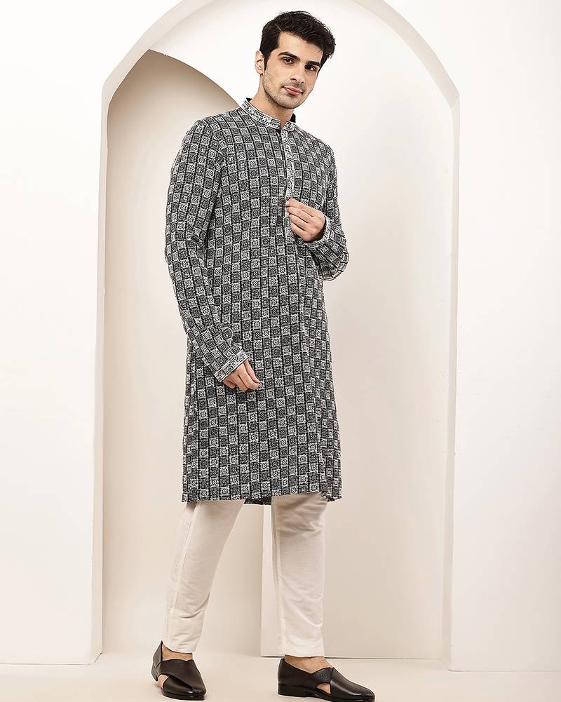 Men’s black & white embroidered kurta pyjama set