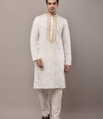 Men’s off-white embroidered kurta pyjama set