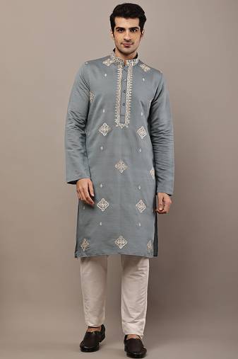 Men’s grey embroidered kurta pyjama set