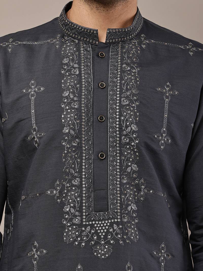 Men’s dark grey embroidered kurta pyjama set