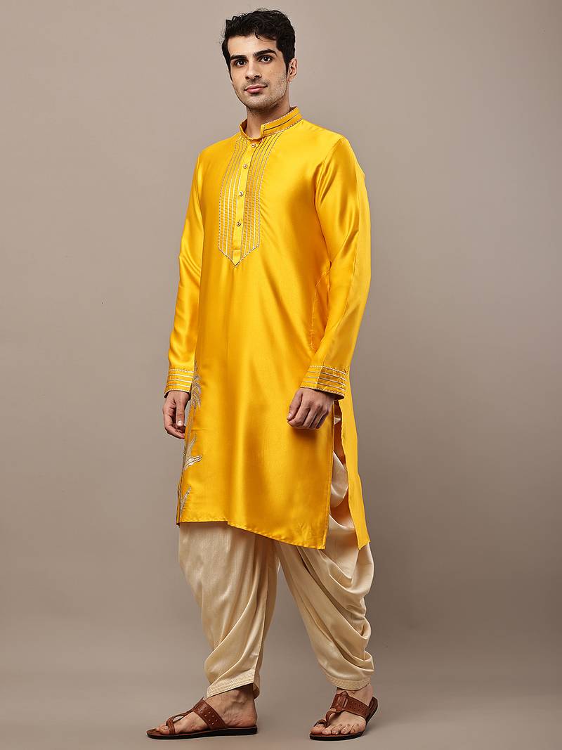 Men’s yellow embroidered kurta with contrast threadwork & decorative motif kurta pyjama set