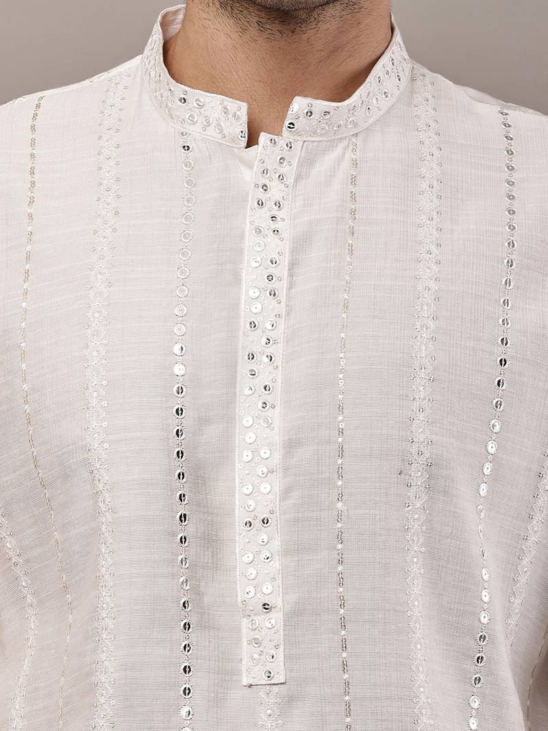 Men’s white textured embroidered kurta pyjama set