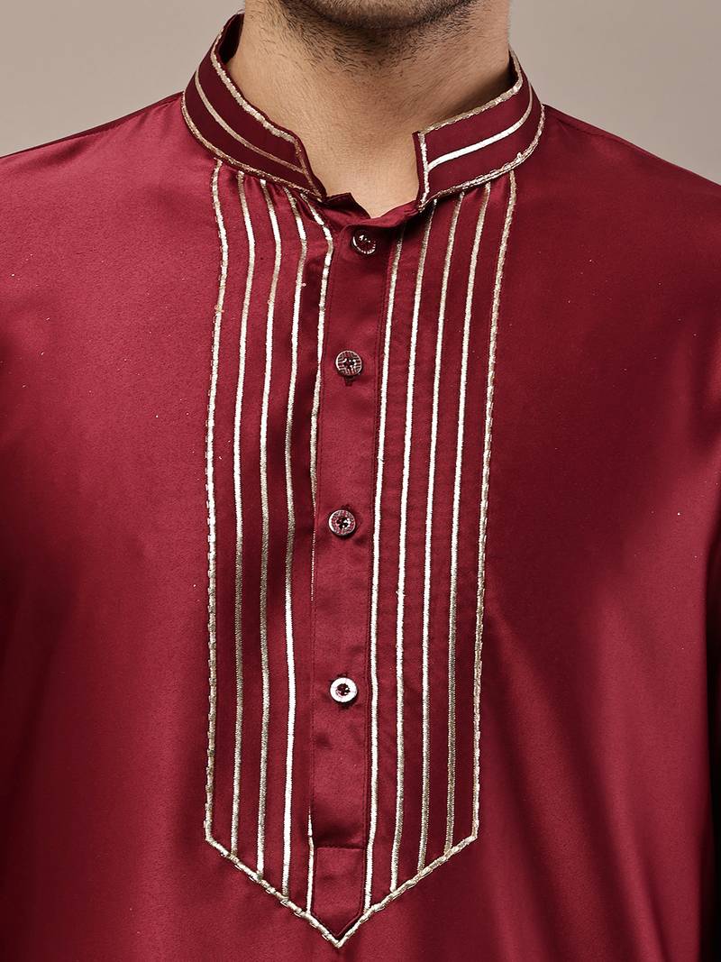 Men’s maroon embroidered kurta with contrast threadwork & decorative motif kurta pyjama set