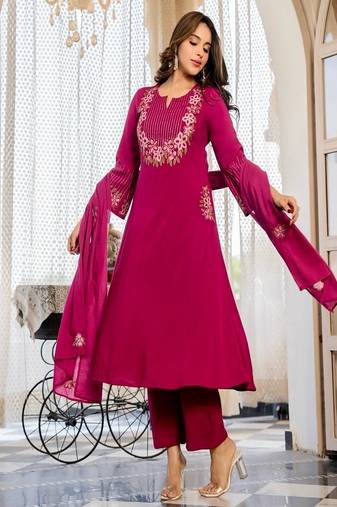Floral embroidered pure cotton round neck kurta trouser & dupatta set