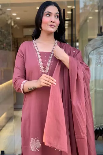 pink hand embroidered cotton kurta set