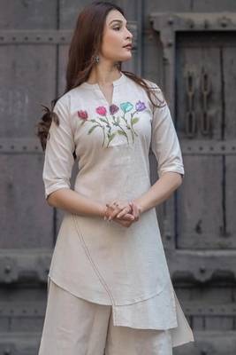 off white hand embroidered cotton kurta pant set 3