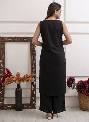 black floral cotton v neck kurta pant set 2