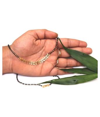 yellow alloy mangalsutra with leaf pattern design 2