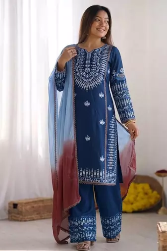 Womens trendy embroidery thread work kurta set