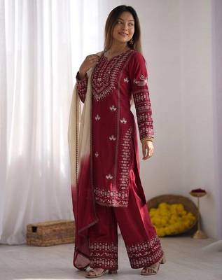 maroon cotton kurta set with embroidery work 3