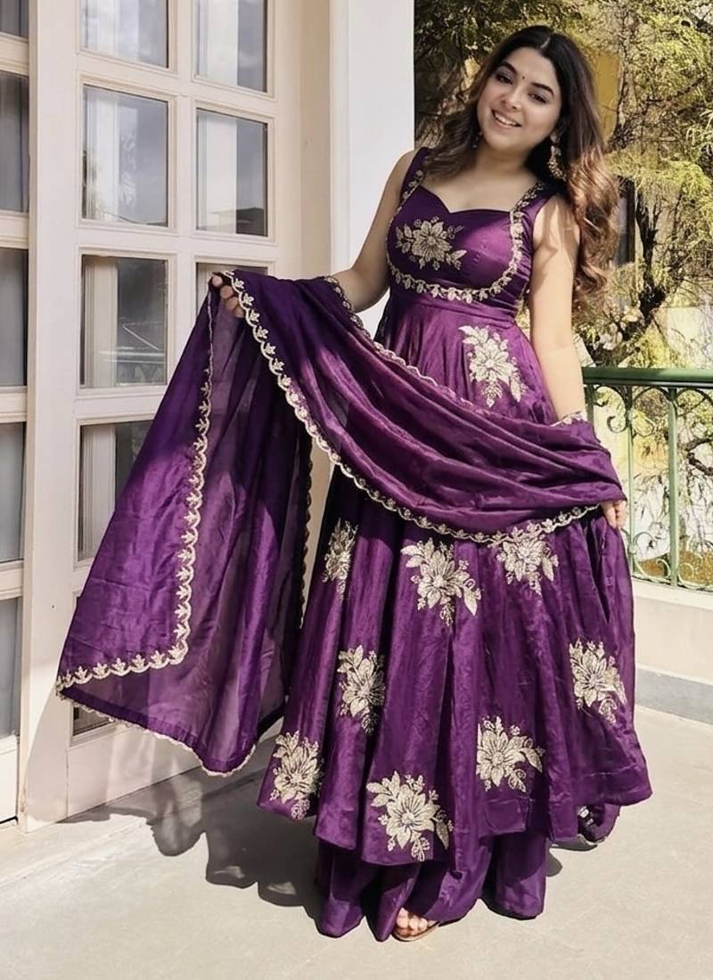 New womens trendy  embroidery sequence work kurta set