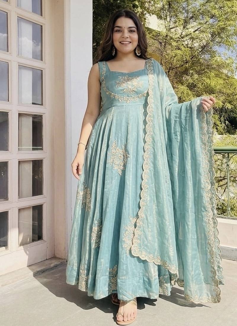 New womens trendy  embroidery sequence work kurta set