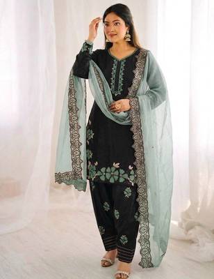 black silk salwar kameez with floral embroidery 2