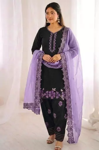 Women's fancy stylish heavy embroidery sequence work with rivet moti work kurta set
