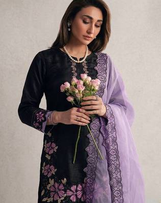 lavender silk salwar kameez with embroidery sequins work 3