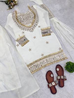 real mirror work with lace border kurta set 2