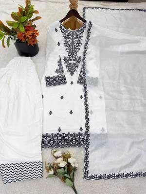 Womens embroidery thread work kurta set 4