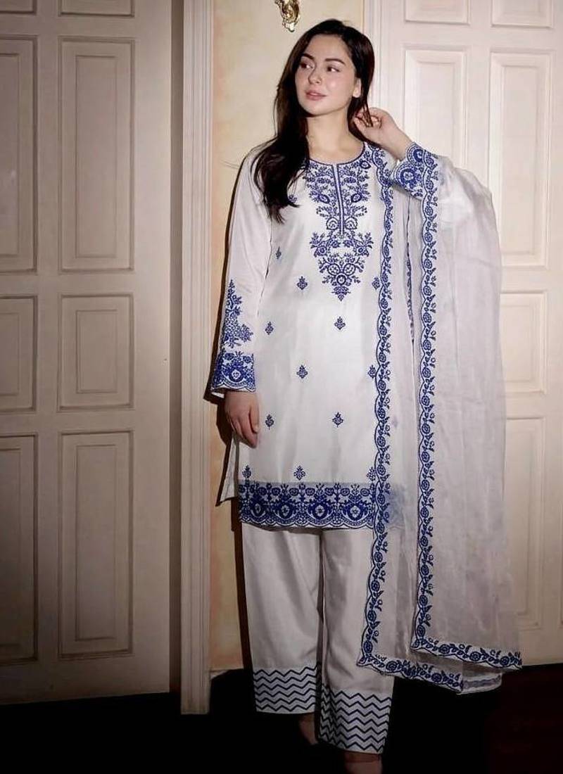Womens trendy stylish embroidery thread work kurta set
