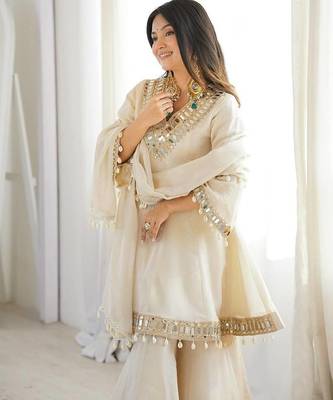 real mirror work with lace border kurta set 3