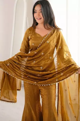 New womens trendy embroidery sequence work kurta set