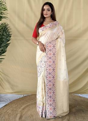 White Color Multithread And  Rich zari weaving Work art silk saree 1