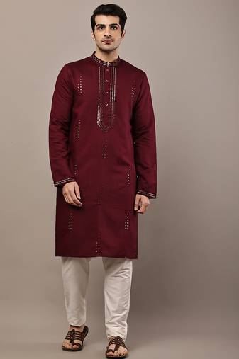 Men’s ivory maroon textured threadwork kurta pyjama set
