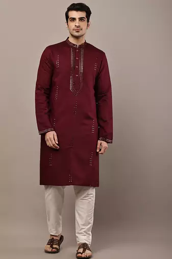 Men’s ivory maroon textured threadwork kurta pyjama set