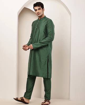 green viscose silk kurta pyjama set with full sleeve design 2