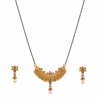 Crescent Shape floral kundan Mangalsutra Set 3