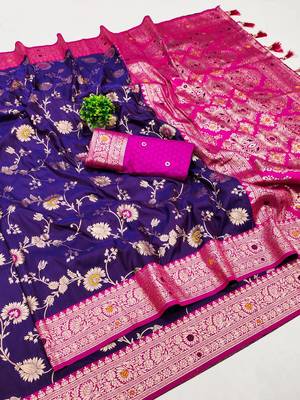 Dark Purple Color zari weaving Work art silk saree 3