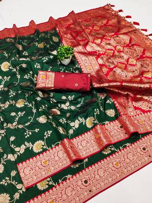Green Color zari weaving Work art silk saree 3