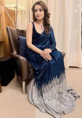 Heavy georgette saree with dual sequins & cutwork 4