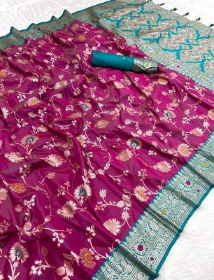 Magenta Color zari weaving Work art silk saree 2