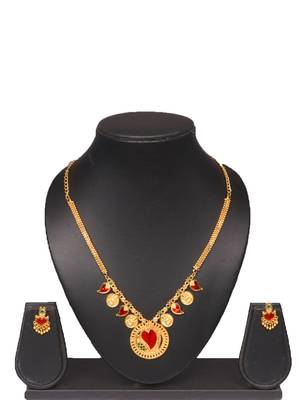 gold brass necklace set with red stone detailing 1