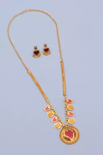 gold brass necklace set with red stone detailing