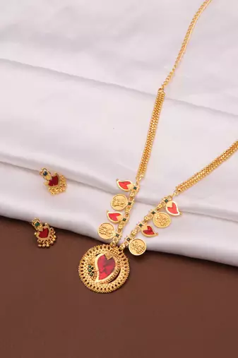 gold brass necklace set with red stone detailing