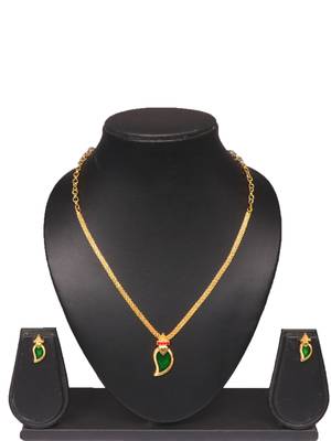 gold brass necklace set with green stone pendant 1
