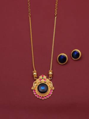 gold brass necklace set with blue stone work 2