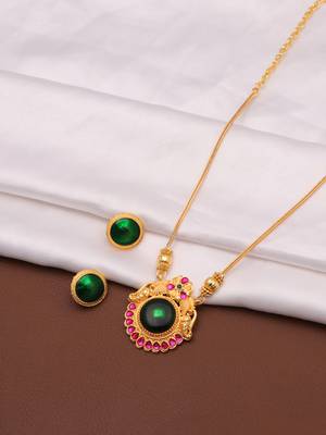 gold brass necklace set with green stone work 4