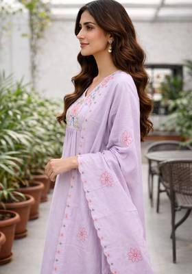 purple silk kurta set with thread embroidery design 3