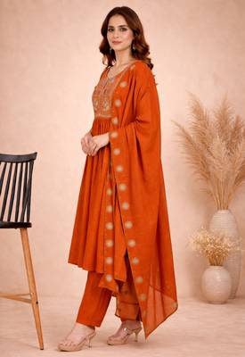 orange silk blend kurta set with woven work 3