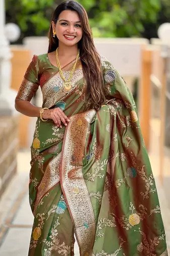Mehndi Green Color zari weaving Work art silk saree