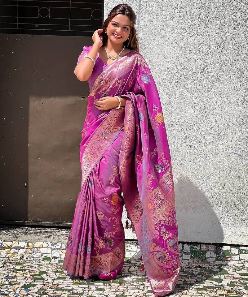 Magenta Color zari weaving Work Silk Saree