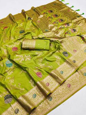 Parrot Green Color zari weaving Work art silk saree 3