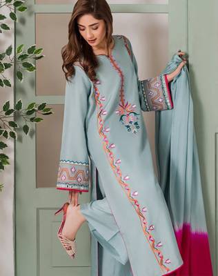 Light blue french crepe heavy thread embroidery with mirror work kurta pant set 4