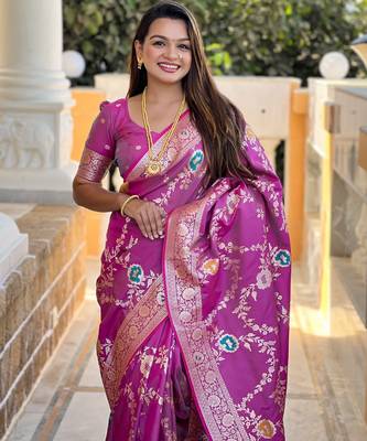 Magenta Color  zari weaving Work  art silk saree 2