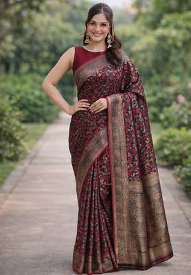Maroon silk blend banarasi saree with unstitched blouse piece 3