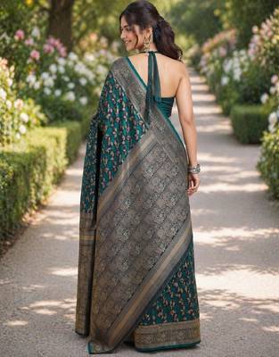 Rama silk blend banarasi saree with unstitched blouse piece 4