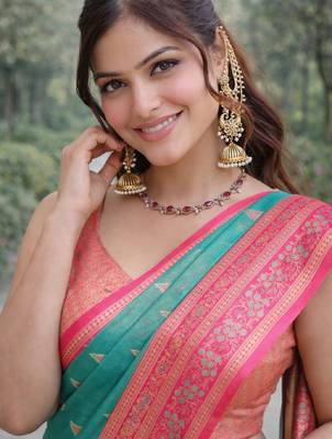 Rama silk blend banarasi saree with unstitched blouse piece 2