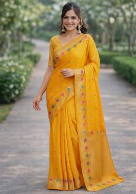 Yeloow silk blend banarasi saree with unstitched blouse piece 3
